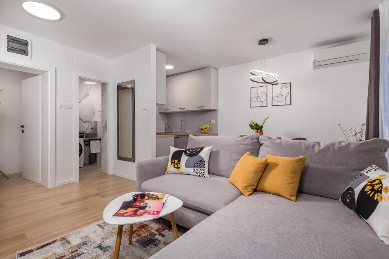 Modern Apartment Di Piu With Free 20M2 Garage Parking Рієка Екстер'єр фото