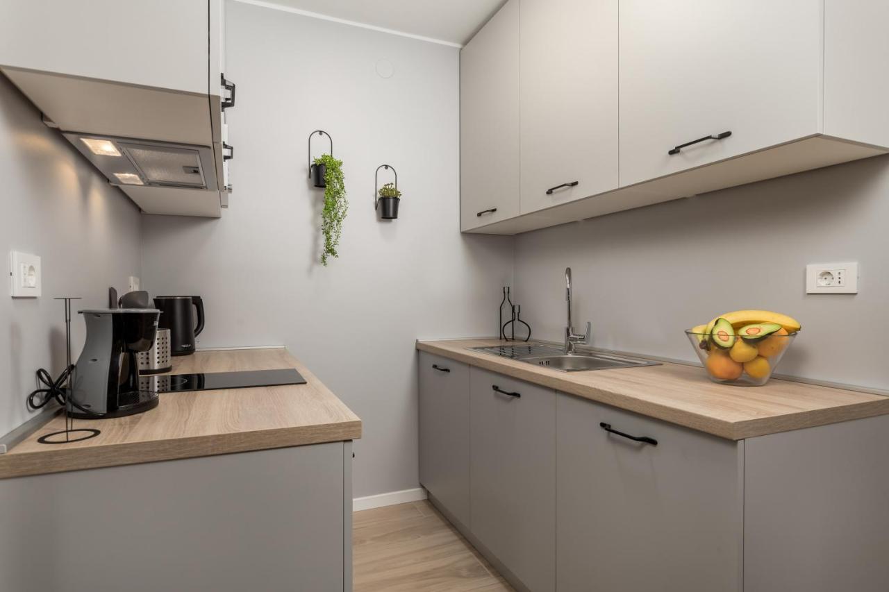 Modern Apartment Di Piu With Free 20M2 Garage Parking Рієка Екстер'єр фото